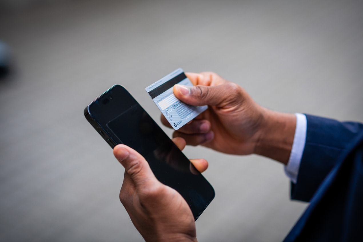 webster-bank-customer-inset-asset