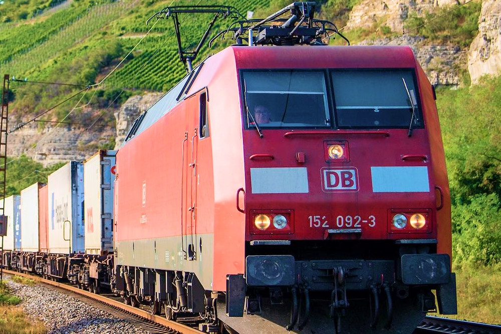 db-cargo-scales-iot
