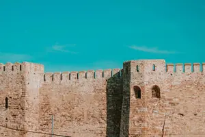 Behind the Walls: Techniques and Tactics in Castle RAT Client Malware